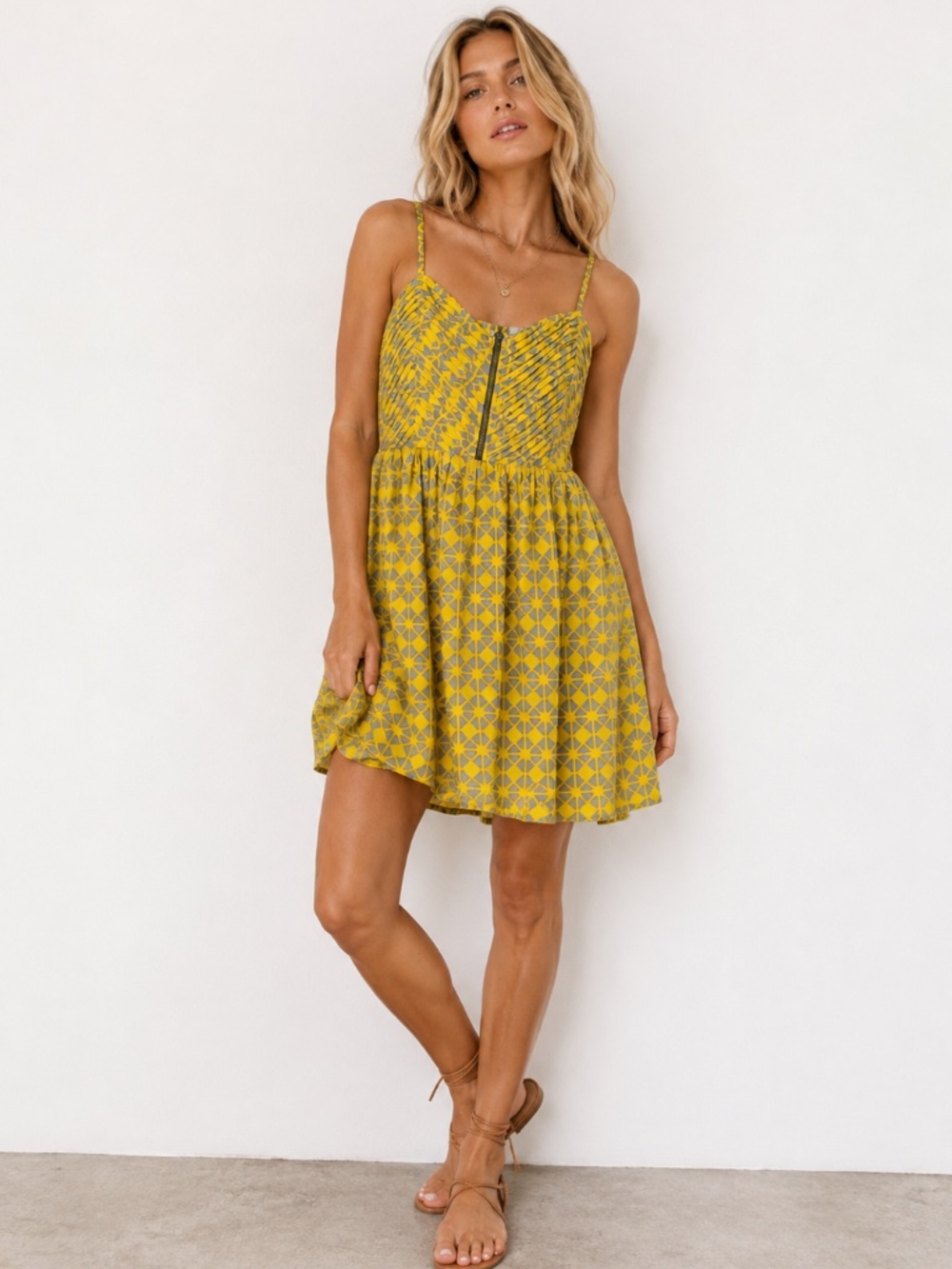 ROXY Shore Thing Yellow Gray Geometric Print Beach Mini Strap Dress Size S NWOT